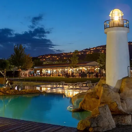 El Delfin - Campsite