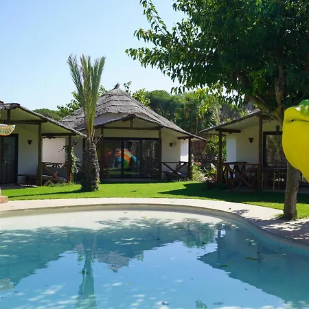 El Delfin - Parque de Campismo 4*