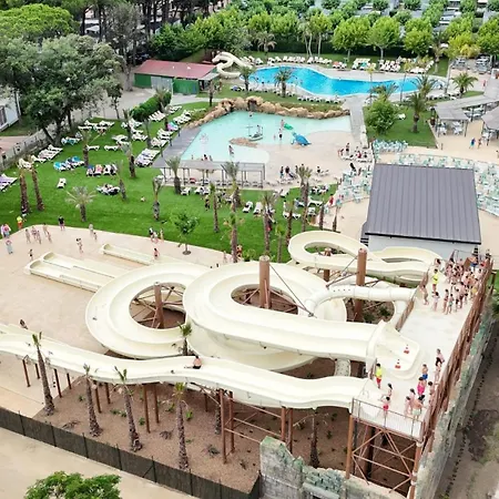 El Delfin - Parque de Campismo Platja d'Aro
